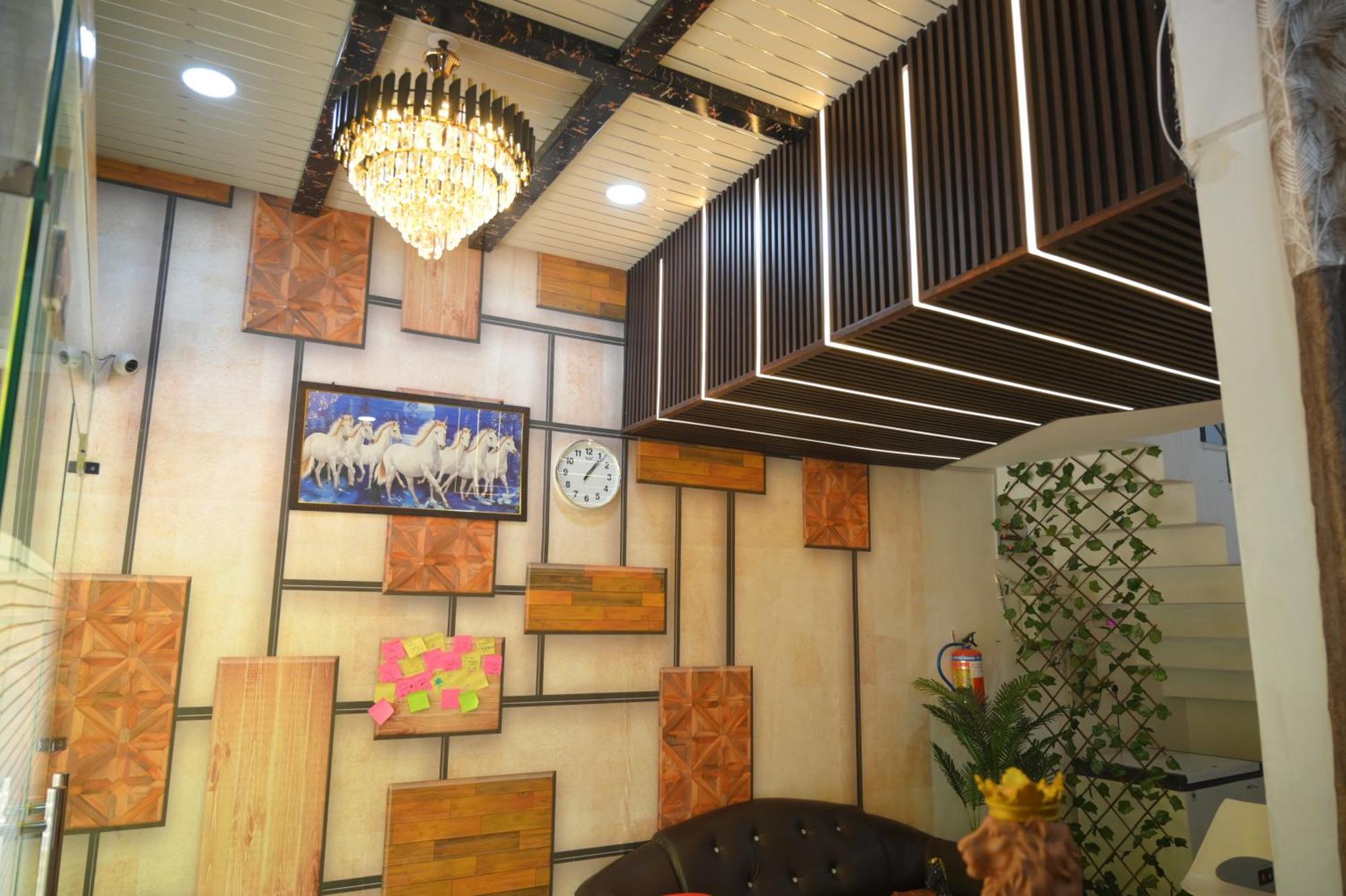 Hotel Starlight Мирут Екстериор снимка