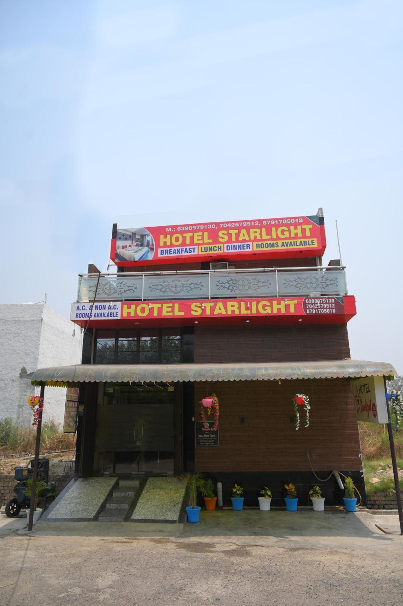 Hotel Starlight Мирут Екстериор снимка